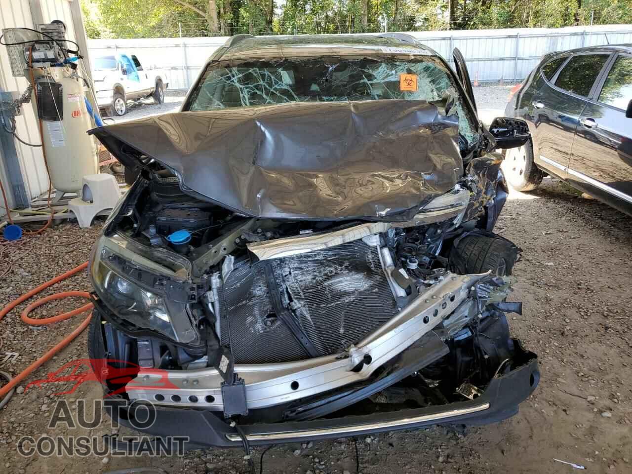 HONDA PILOT 2017 - 5FNYF5H92HB000077