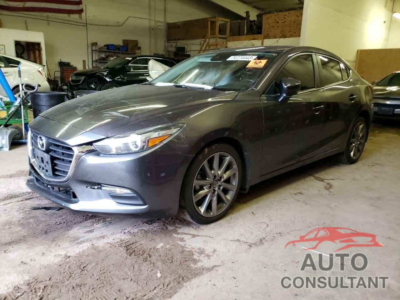 MAZDA 3 2018 - 3MZBN1V32JM249124