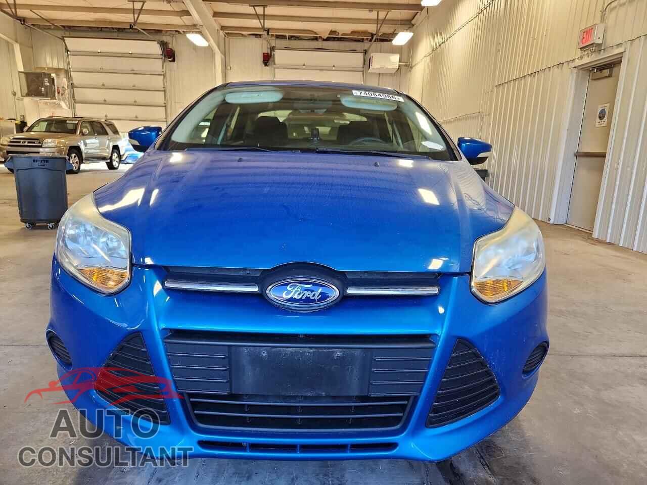 FORD FOCUS 2013 - 1FADP3F27DL296104