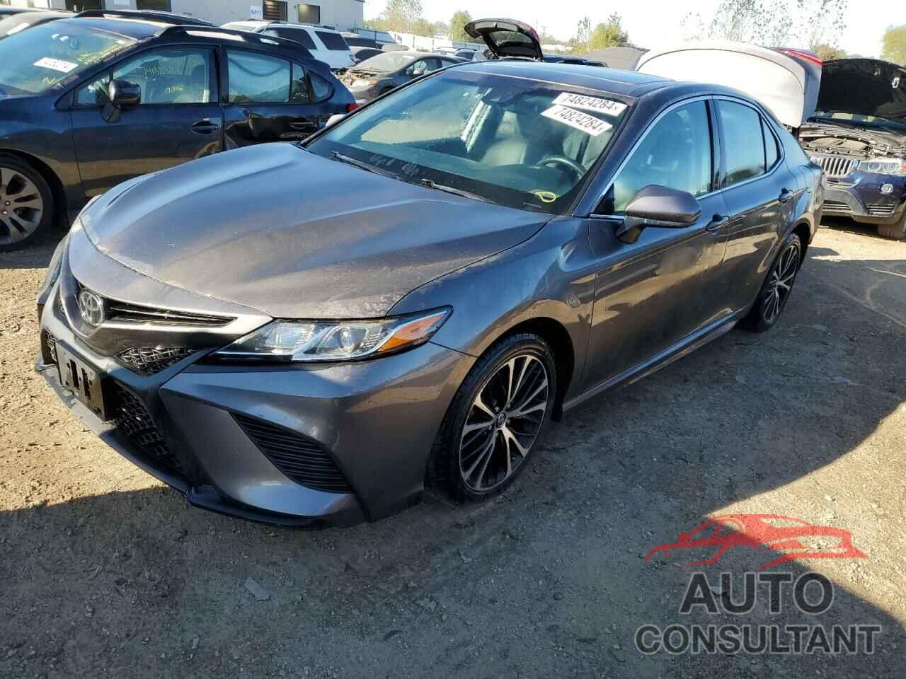 TOYOTA CAMRY 2018 - 4T1B11HK7JU577759
