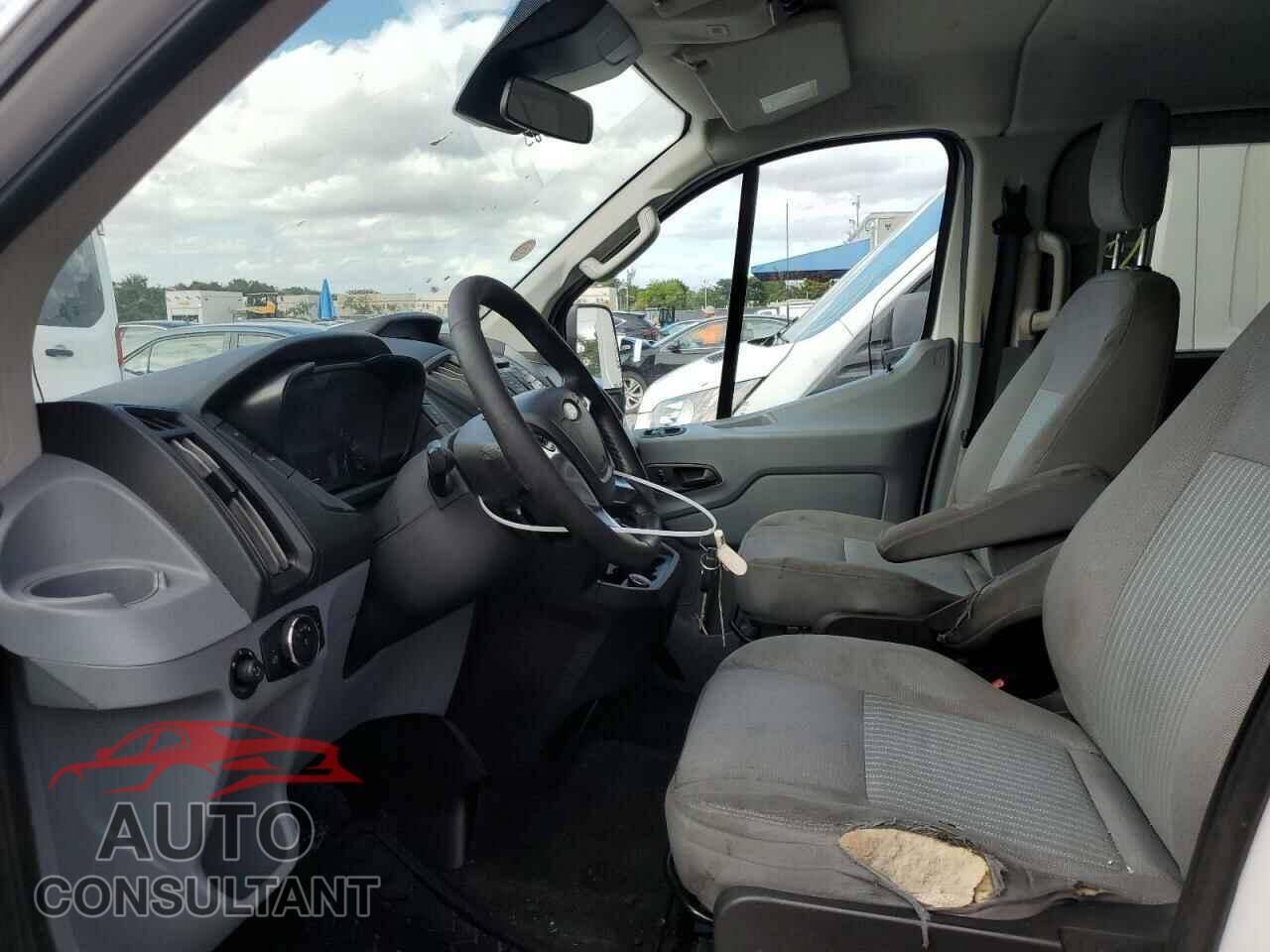 FORD TRANSIT 2017 - 1FBZX2YM6HKA73979