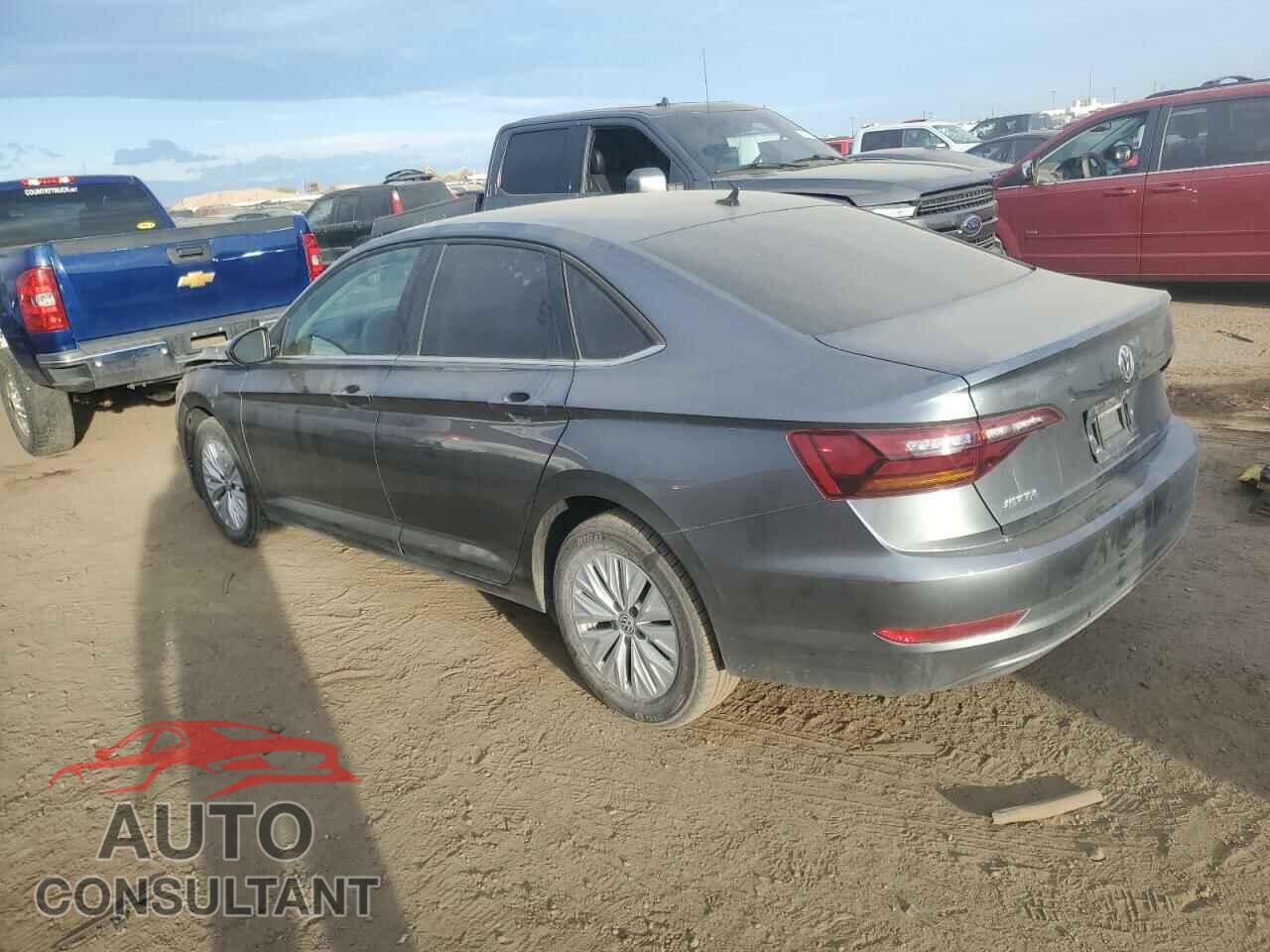 VOLKSWAGEN JETTA 2019 - 3VWN57BUXKM013237