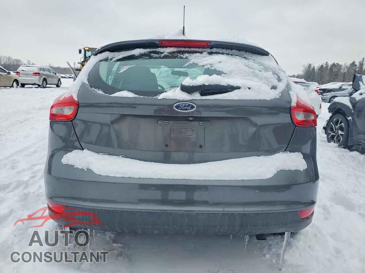 FORD FOCUS 2015 - 1FADP3K26FL284437