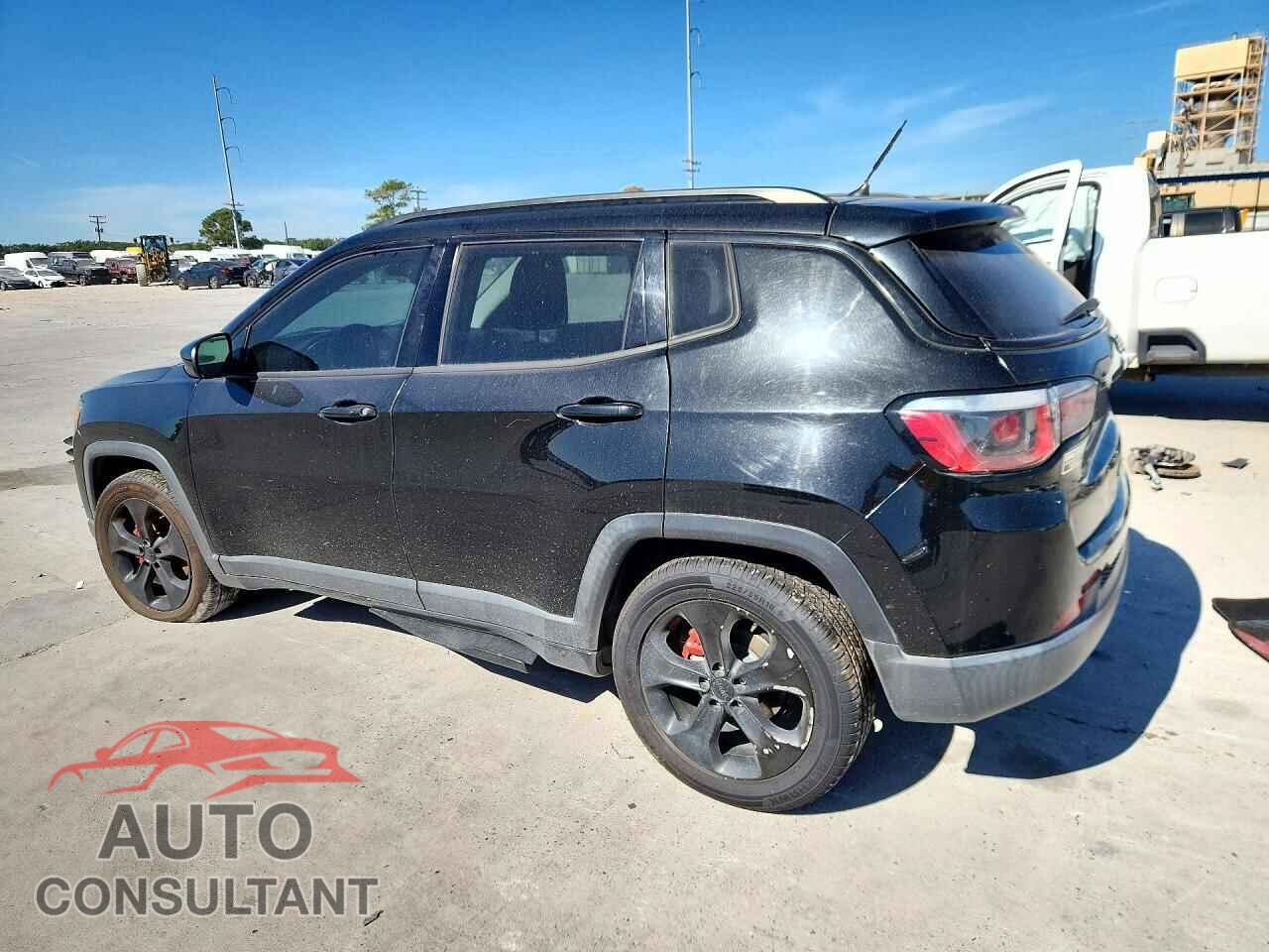 JEEP COMPASS 2018 - 3C4NJCBB5JT462478