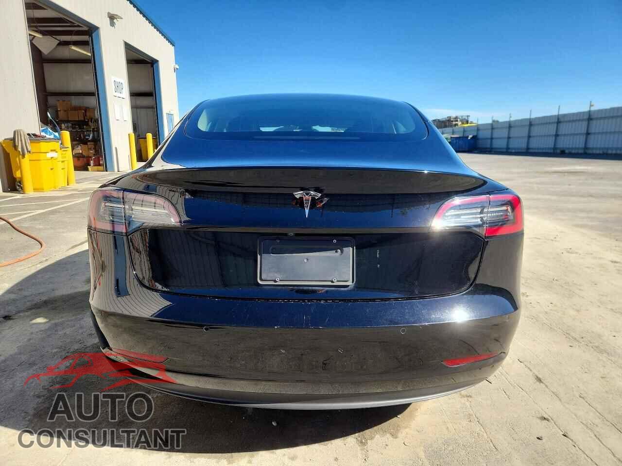 TESLA MODEL 3 2022 - 5YJ3E1EA1NF291302