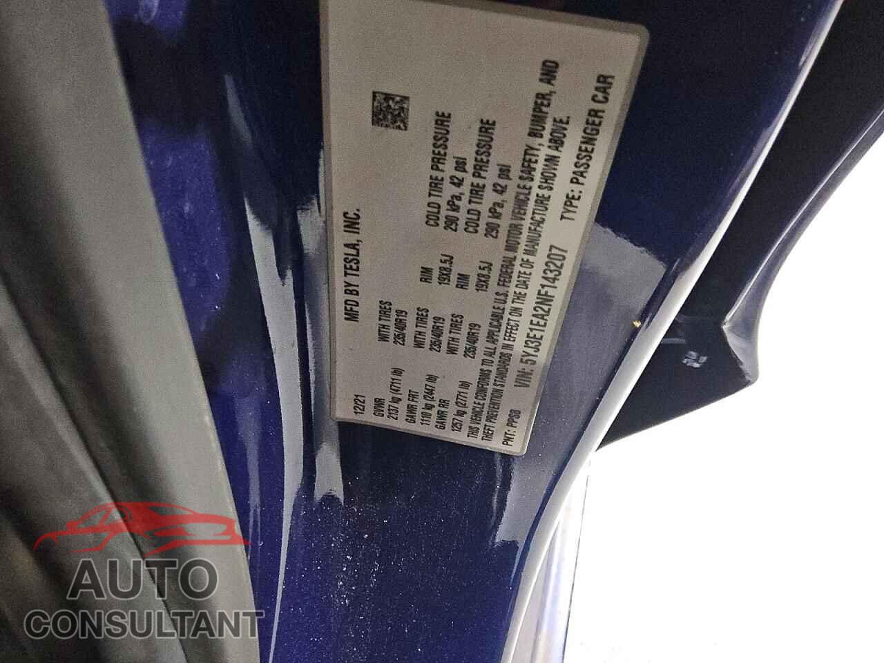 TESLA MODEL 3 2022 - 5YJ3E1EA2NF143207