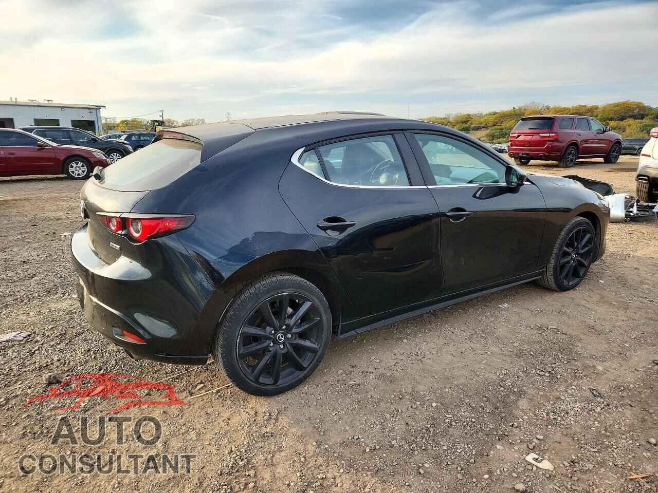MAZDA MAZDA3 2024 - JM1BPAKMXR1714185