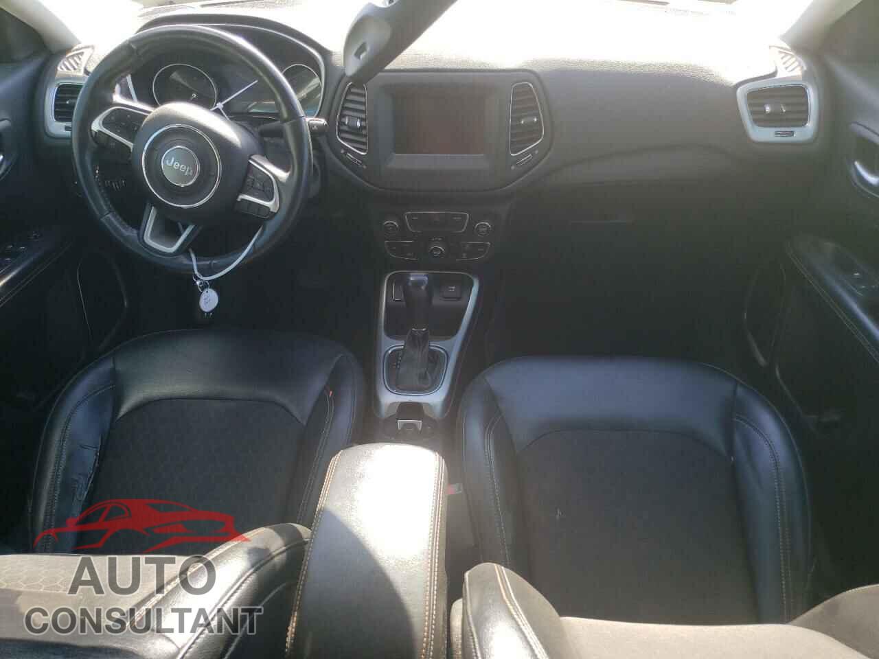JEEP COMPASS 2017 - 3C4NJCBB9HT642802