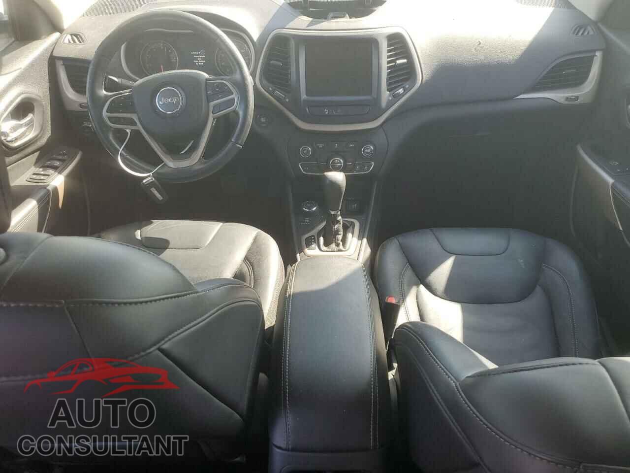 JEEP GRAND CHER 2018 - 1C4PJMDB7JD522570