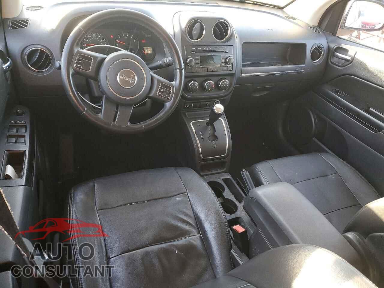 JEEP COMPASS 2011 - 1J4NF1FB4BD225952