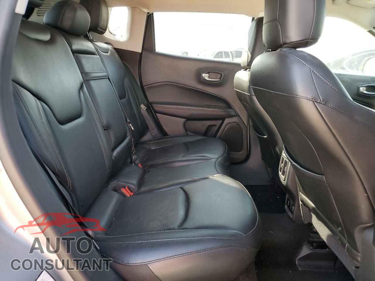 JEEP COMPASS 2019 - 3C4NJCCB3KT679883