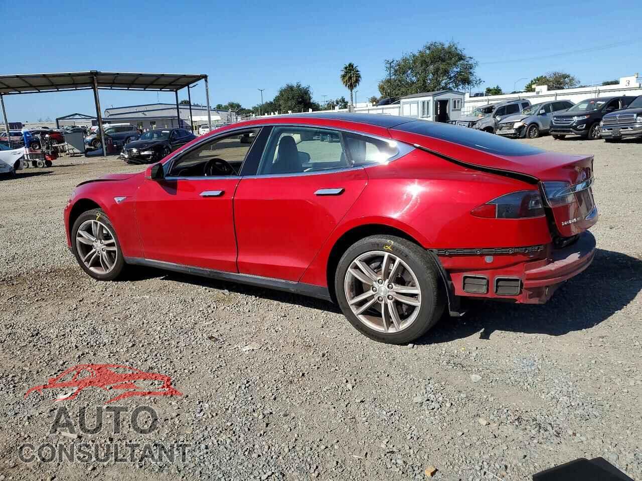 TESLA MODEL S 2014 - 5YJSA1H13EFP48579
