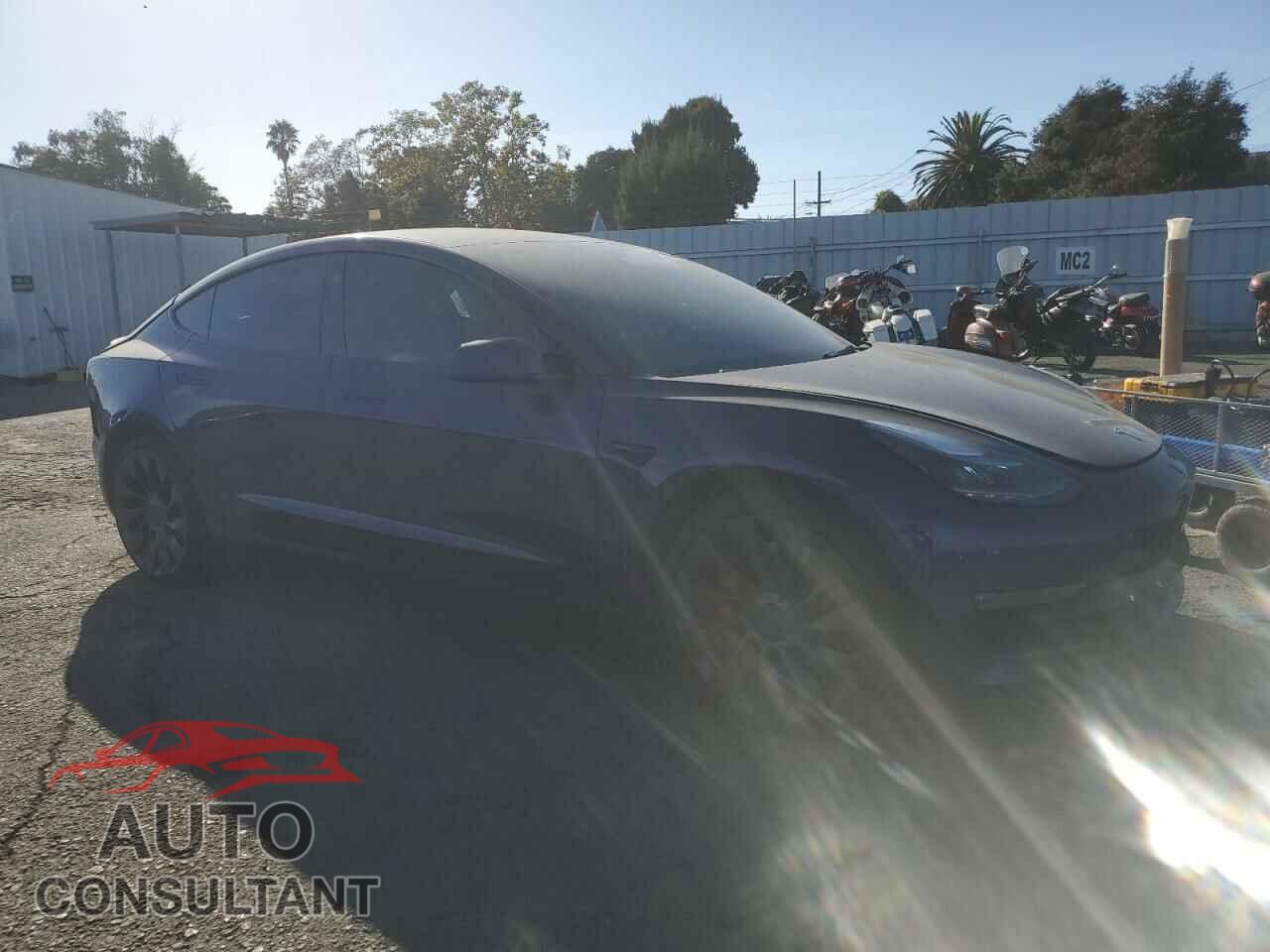 TESLA MODEL 3 2022 - 5YJ3E1EC8NF133685