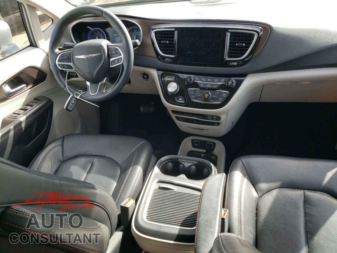 CHRYSLER PACIFICA 2017 - 2C4RC1EG9HR752906