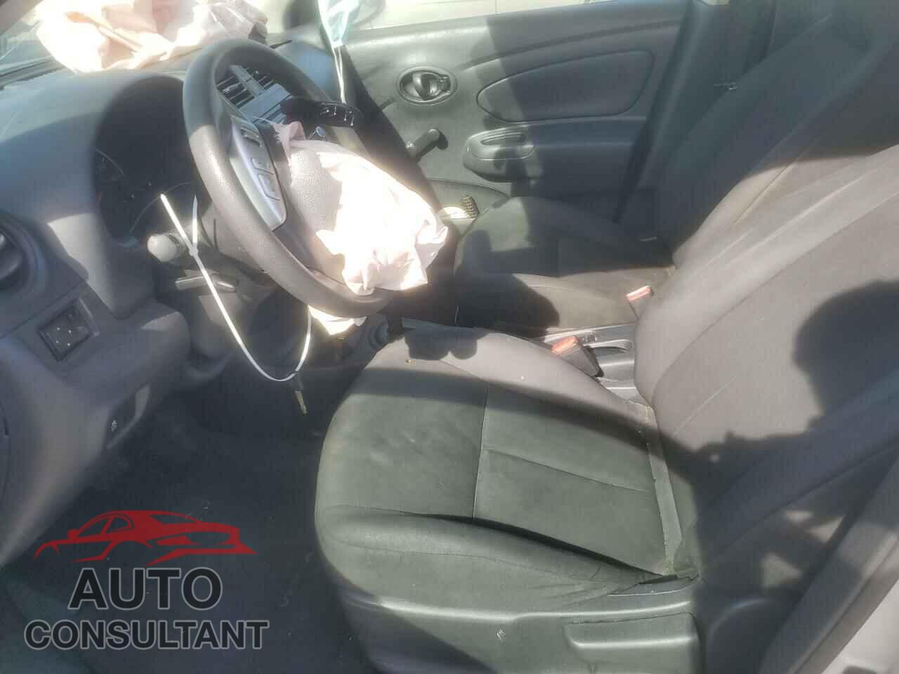 NISSAN VERSA 2016 - 3N1CN7AP1GL885280