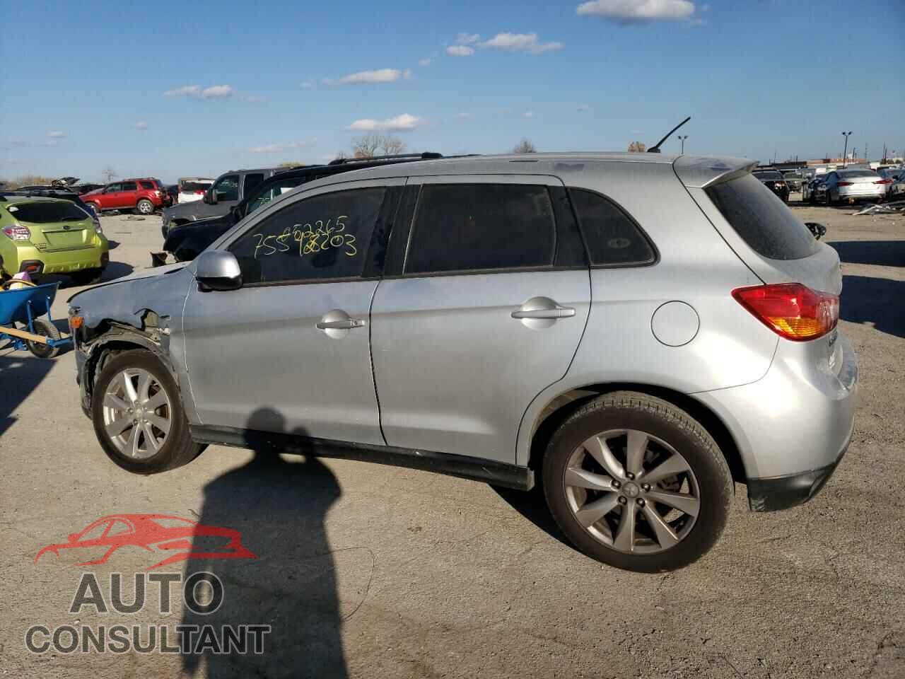 MITSUBISHI OUTLANDER 2015 - 4A4AP3AU9FE052265