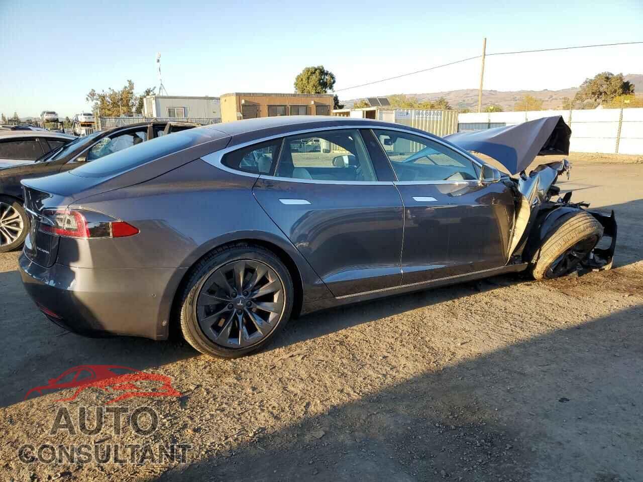 TESLA MODEL S 2020 - 5YJSA1E27LF415232