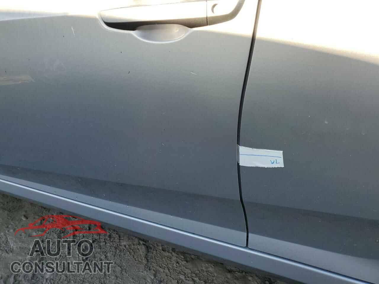 HONDA CIVIC 2017 - 2HGFC2F59HH511604