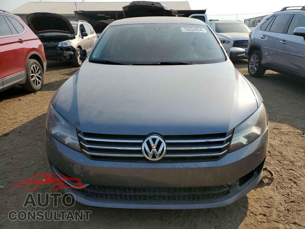 VOLKSWAGEN PASSAT 2014 - 1VWAT7A38EC055926