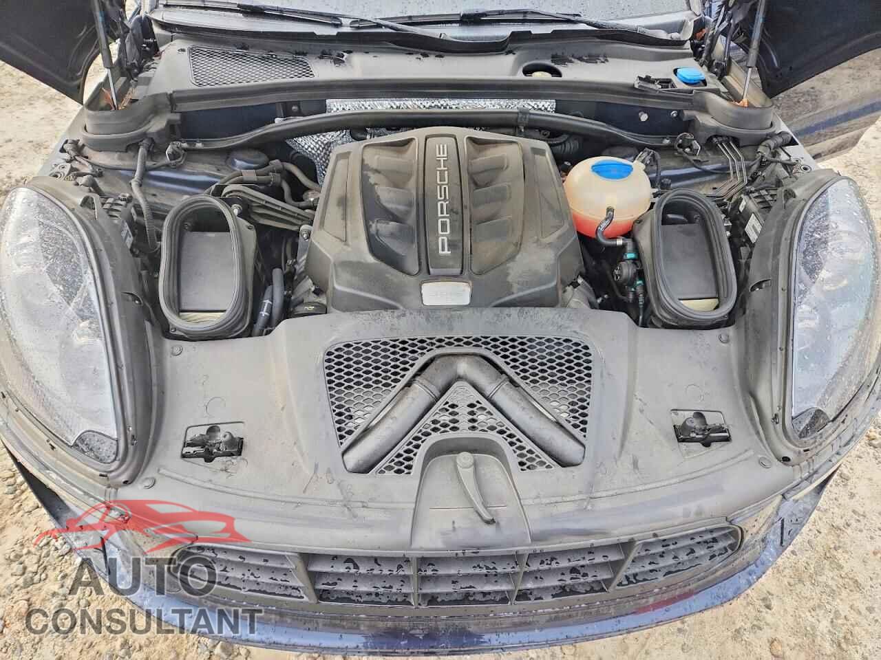 PORSCHE MACAN 2018 - WP1AG2A53JLB63990