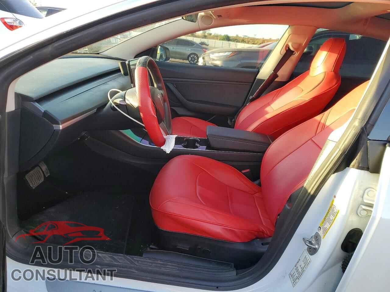 TESLA MODEL 3 2019 - 5YJ3E1EA3KF427294