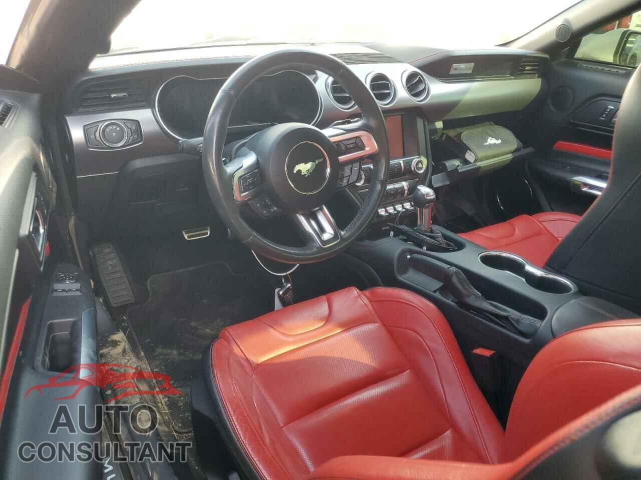 FORD MUSTANG 2018 - 1FA6P8CF4J5104229