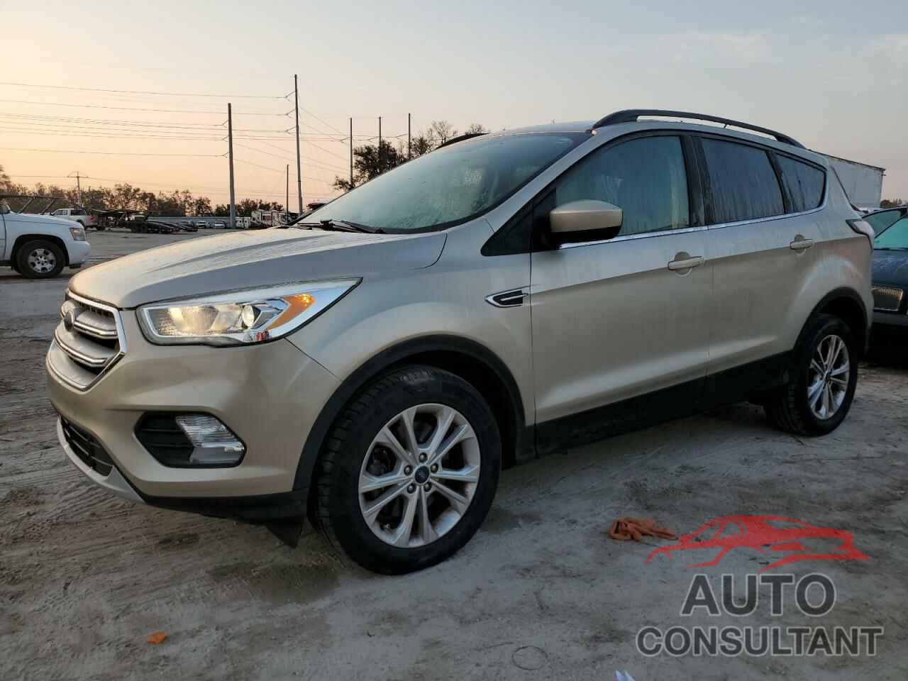 FORD ESCAPE 2018 - 1FMCU9HD6JUB30903