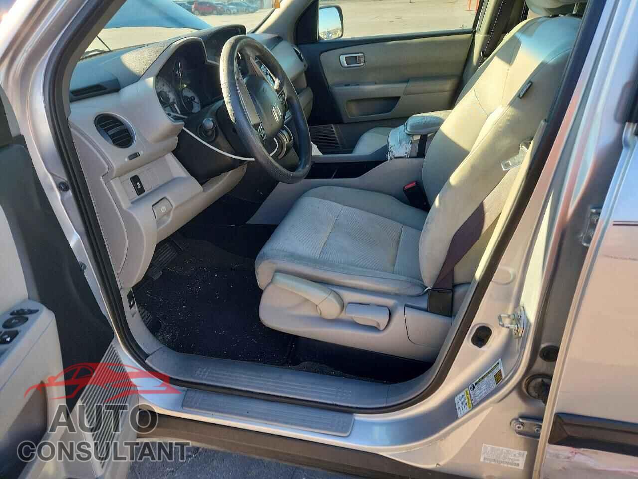 HONDA PILOT 2014 - 5FNYF3H23EB016307