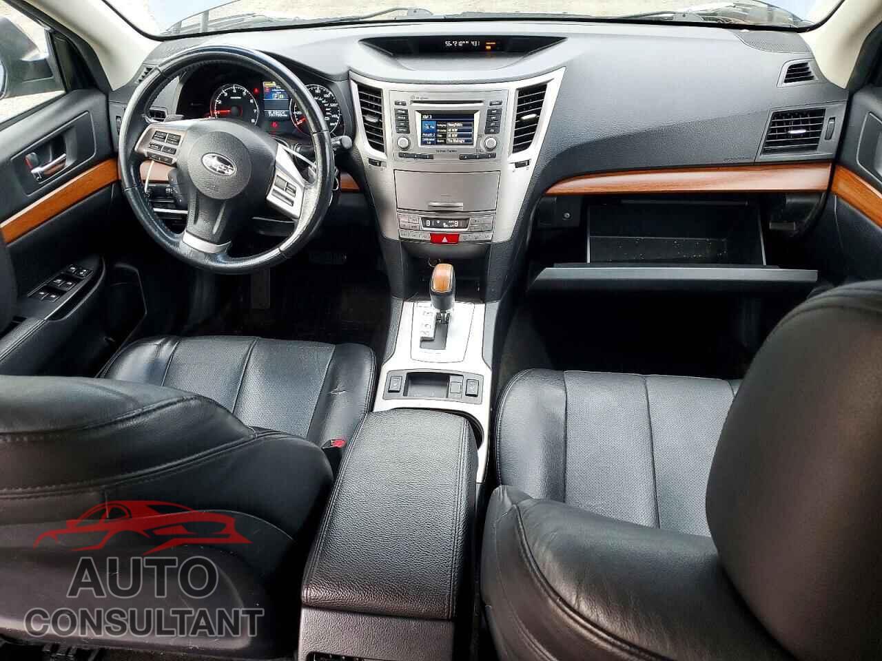 SUBARU OUTBACK 2014 - 4S4BRBLC0E3299345