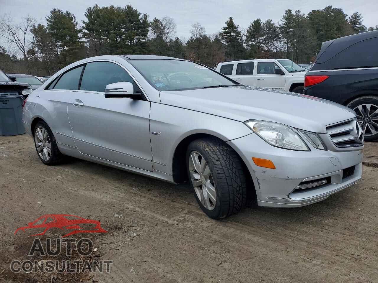 MERCEDES-BENZ E-CLASS 2012 - WDDKJ5KB8CF162029