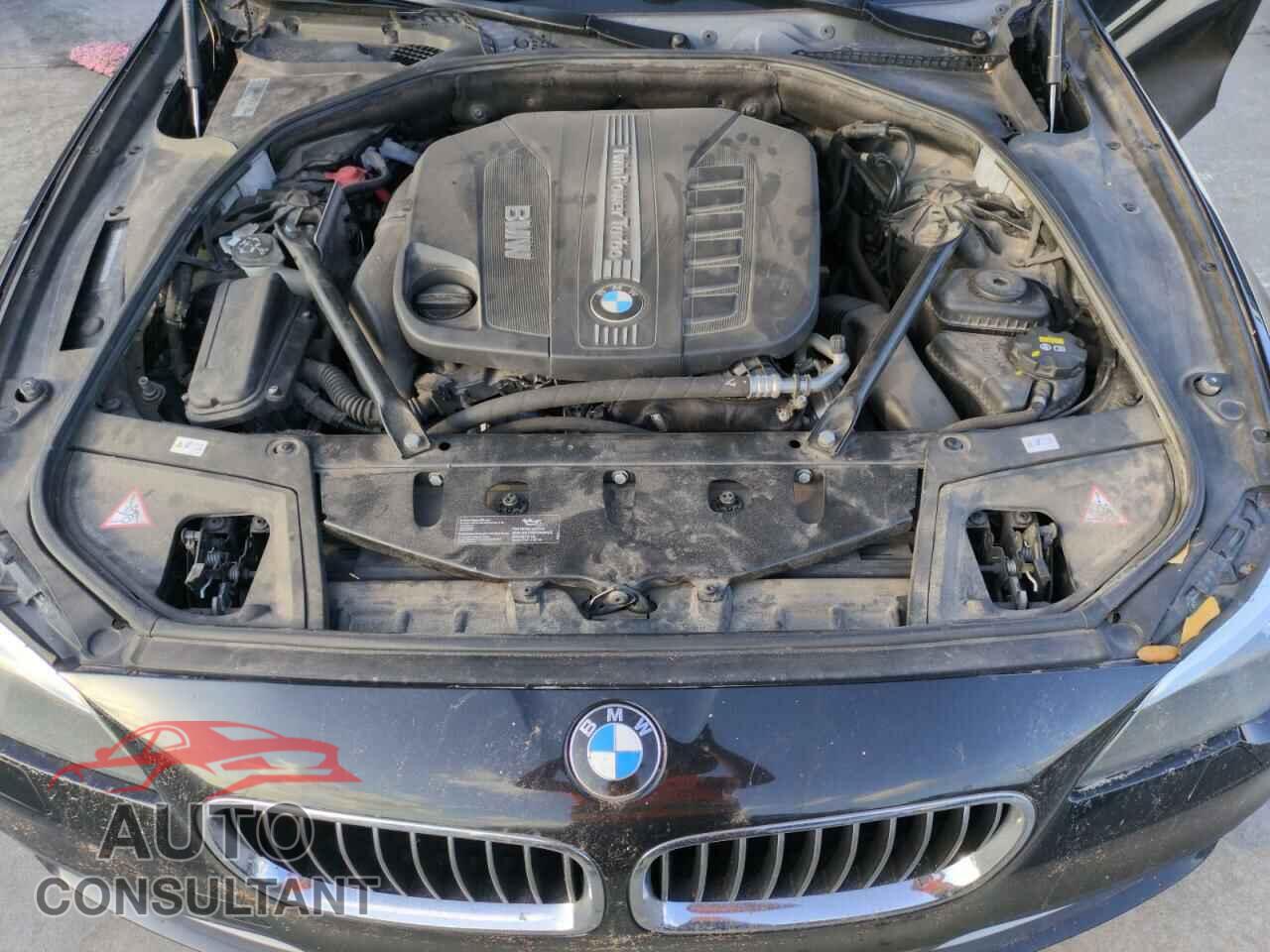 BMW 5 SERIES 2015 - WBAFV3C52FD686898