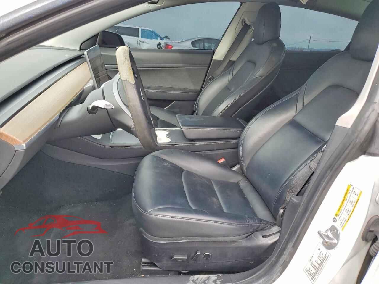 TESLA MODEL 3 2021 - 5YJ3E1EA3MF940371