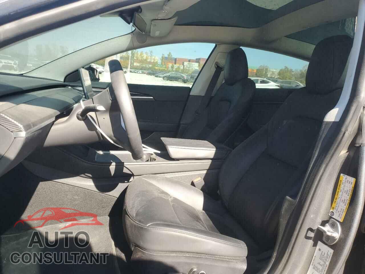TESLA MODEL 3 2023 - 5YJ3E1EB5PF476822