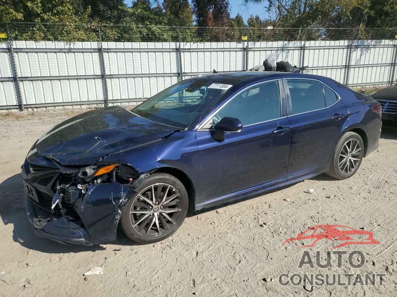 TOYOTA CAMRY 2022 - 4T1G11AK4NU630973