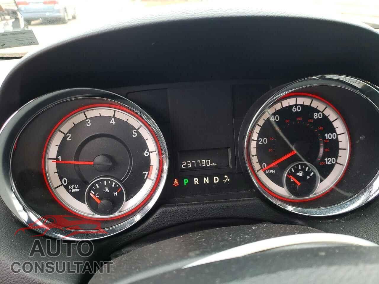 DODGE CARAVAN 2013 - 2C4RDGCG5DR817053