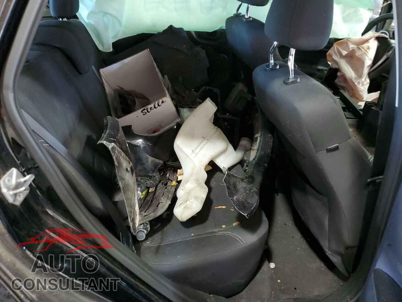 FORD FIESTA 2017 - 3FADP4EJ9HM169034