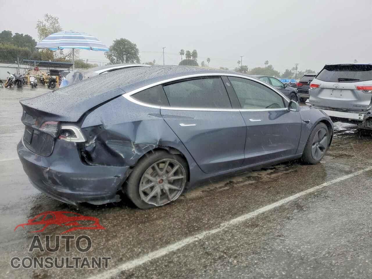 TESLA MODEL 3 2020 - 5YJ3E1EA5LF799186