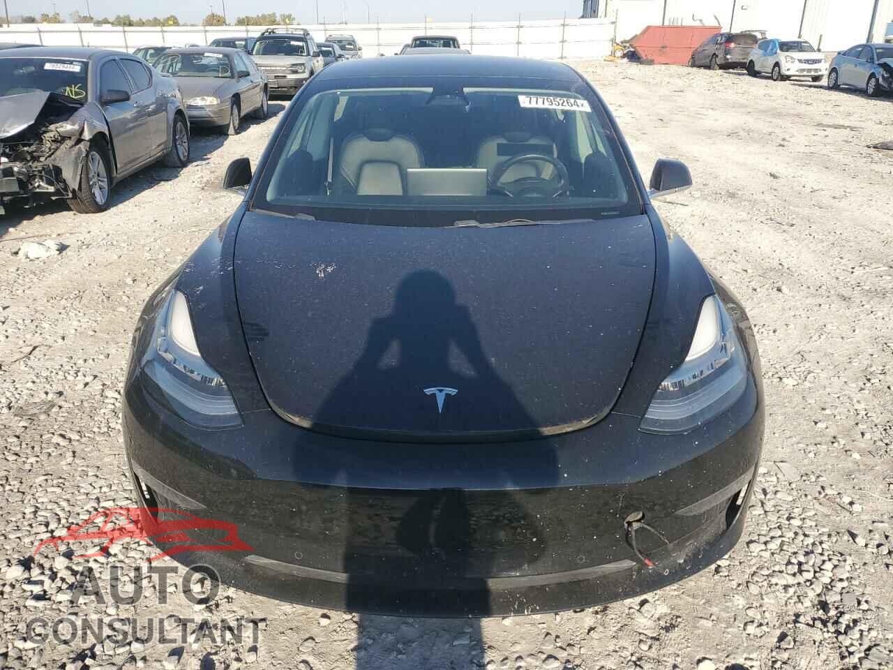 TESLA MODEL 3 2018 - 5YJ3E1EBXJF086550