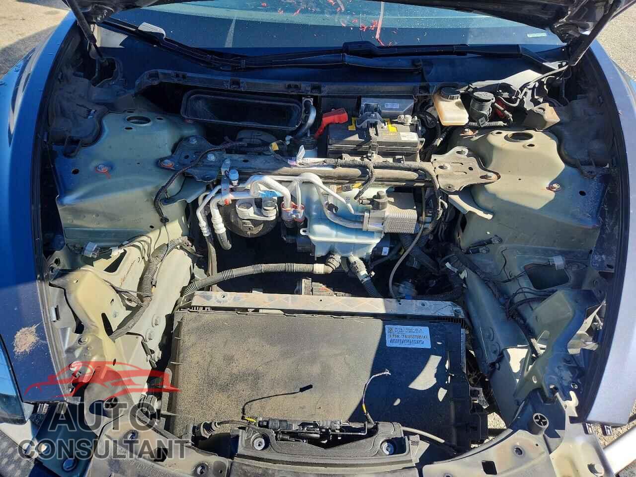 TESLA MODEL 3 2018 - 5YJ3E1EA8JF157882