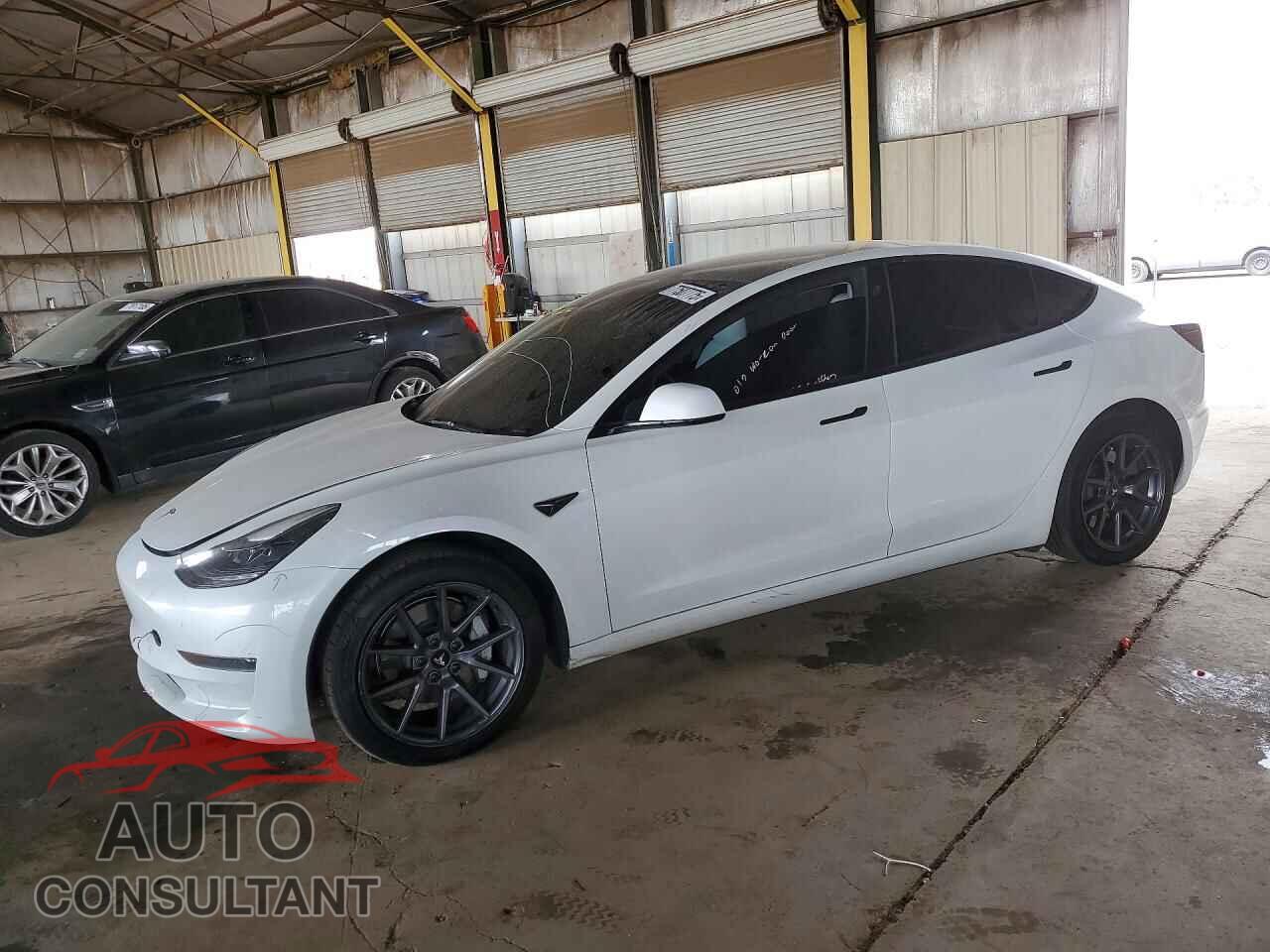 TESLA MODEL 3 2023 - 5YJ3E1EA0PF484723