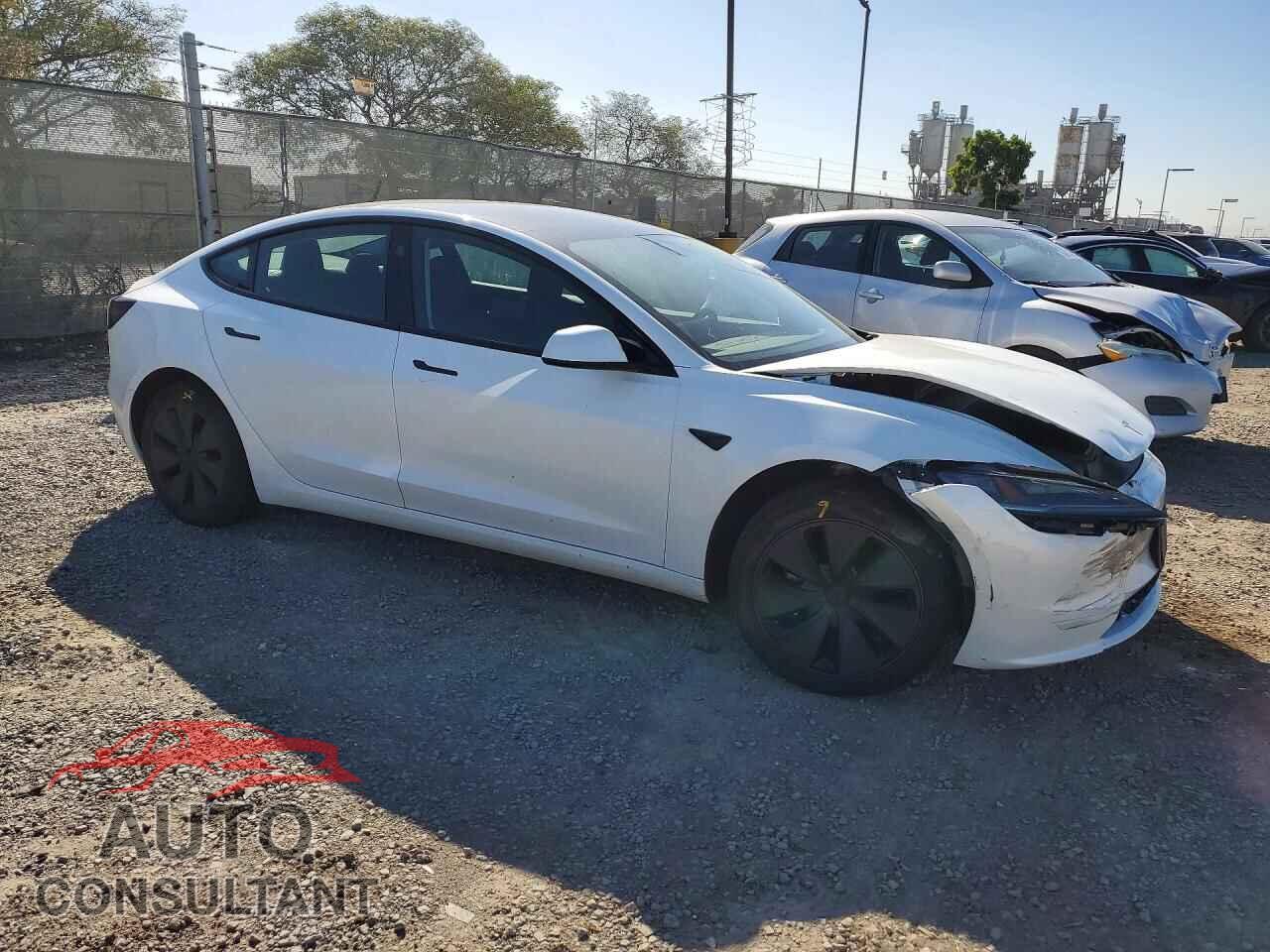 TESLA MODEL 3 2025 - 5YJ3E1EA4SF975496