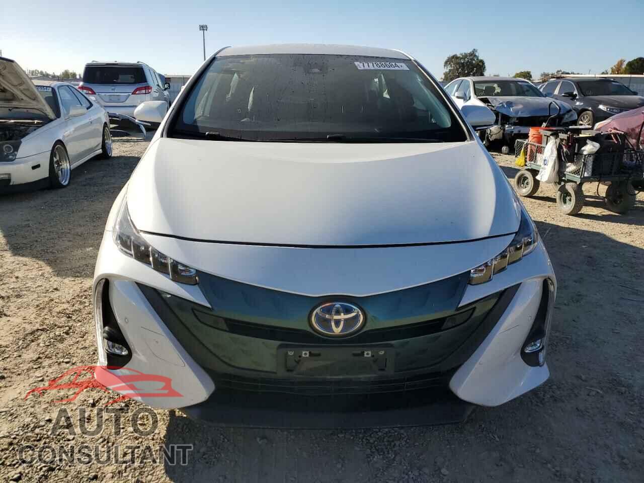 TOYOTA PRIUS 2019 - JTDKARFP7K3110902