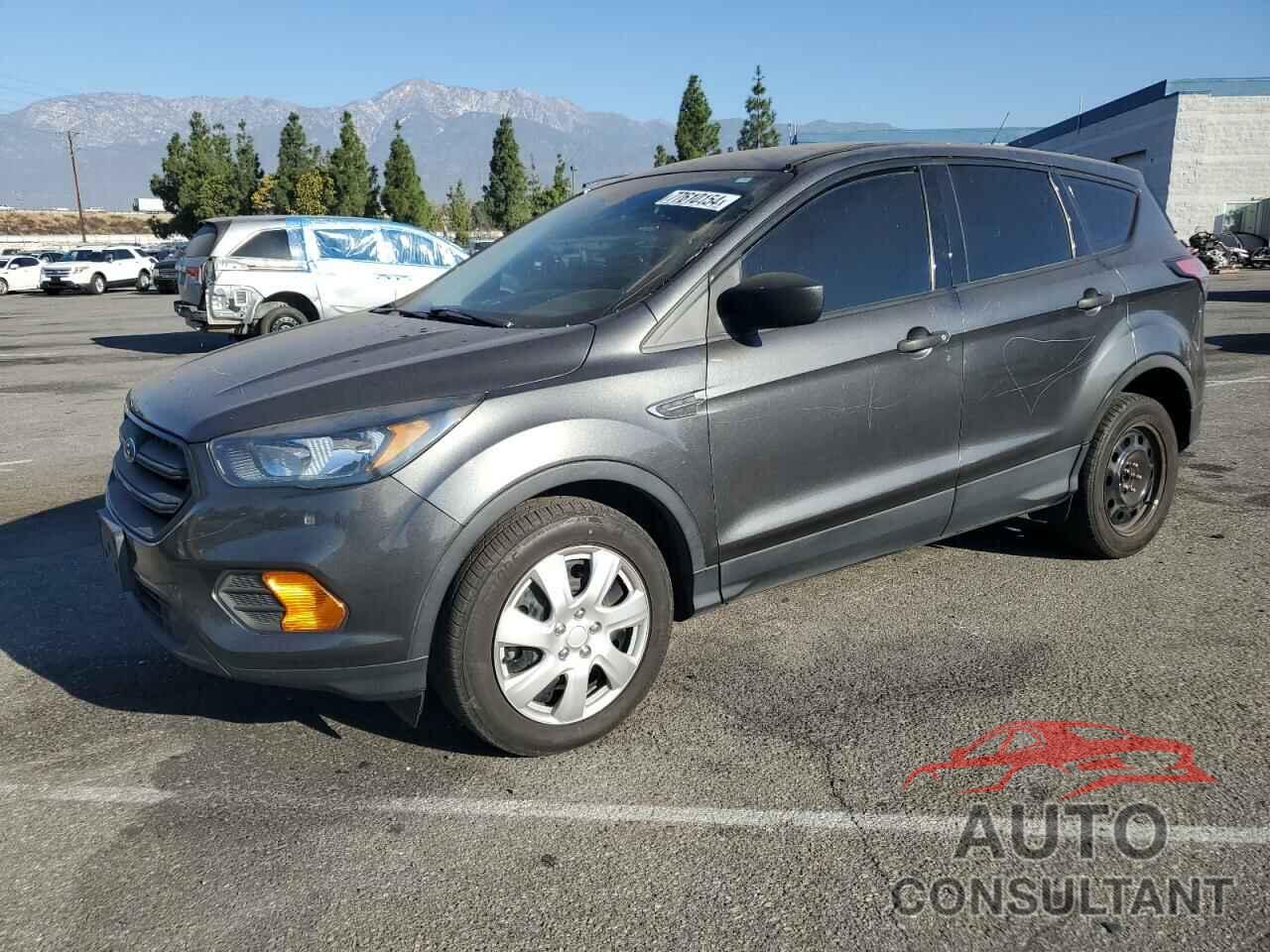 FORD ESCAPE 2018 - 1FMCU0F73JUB27949