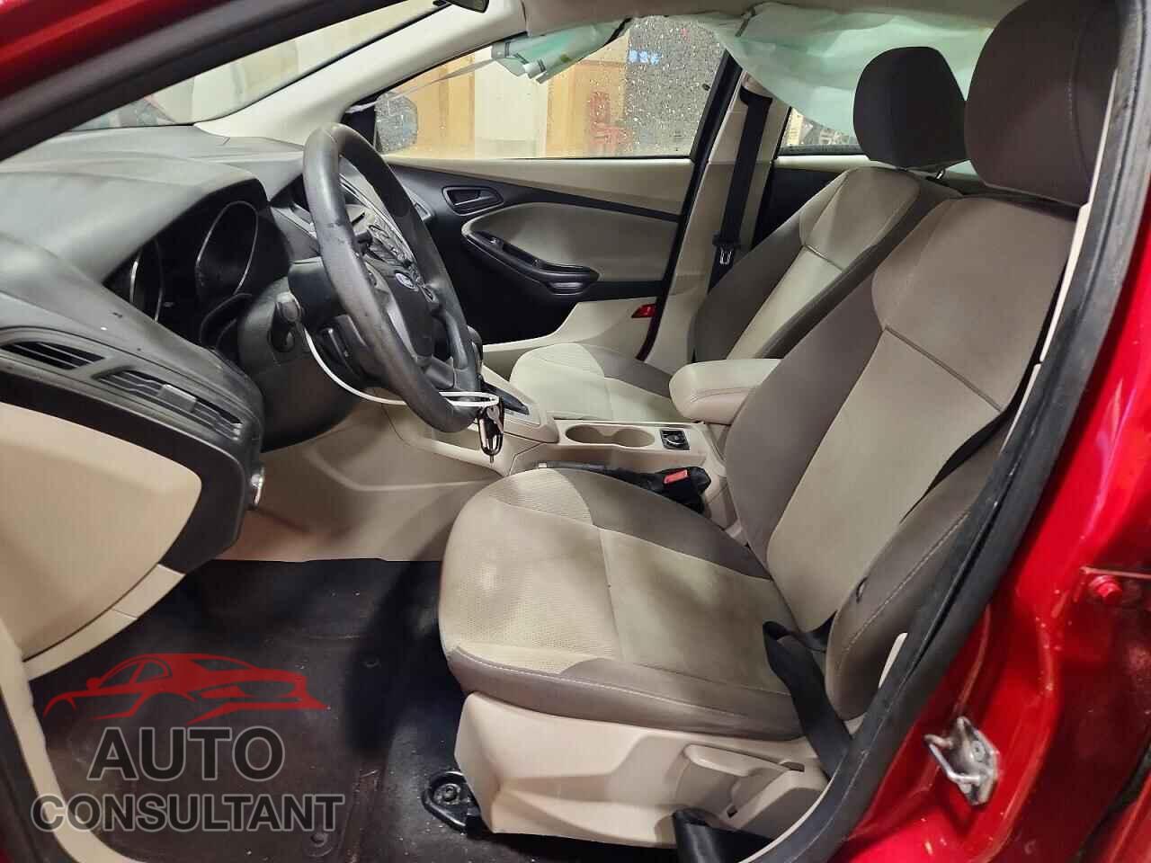 FORD FOCUS 2012 - 1FAHP3F21CL432338