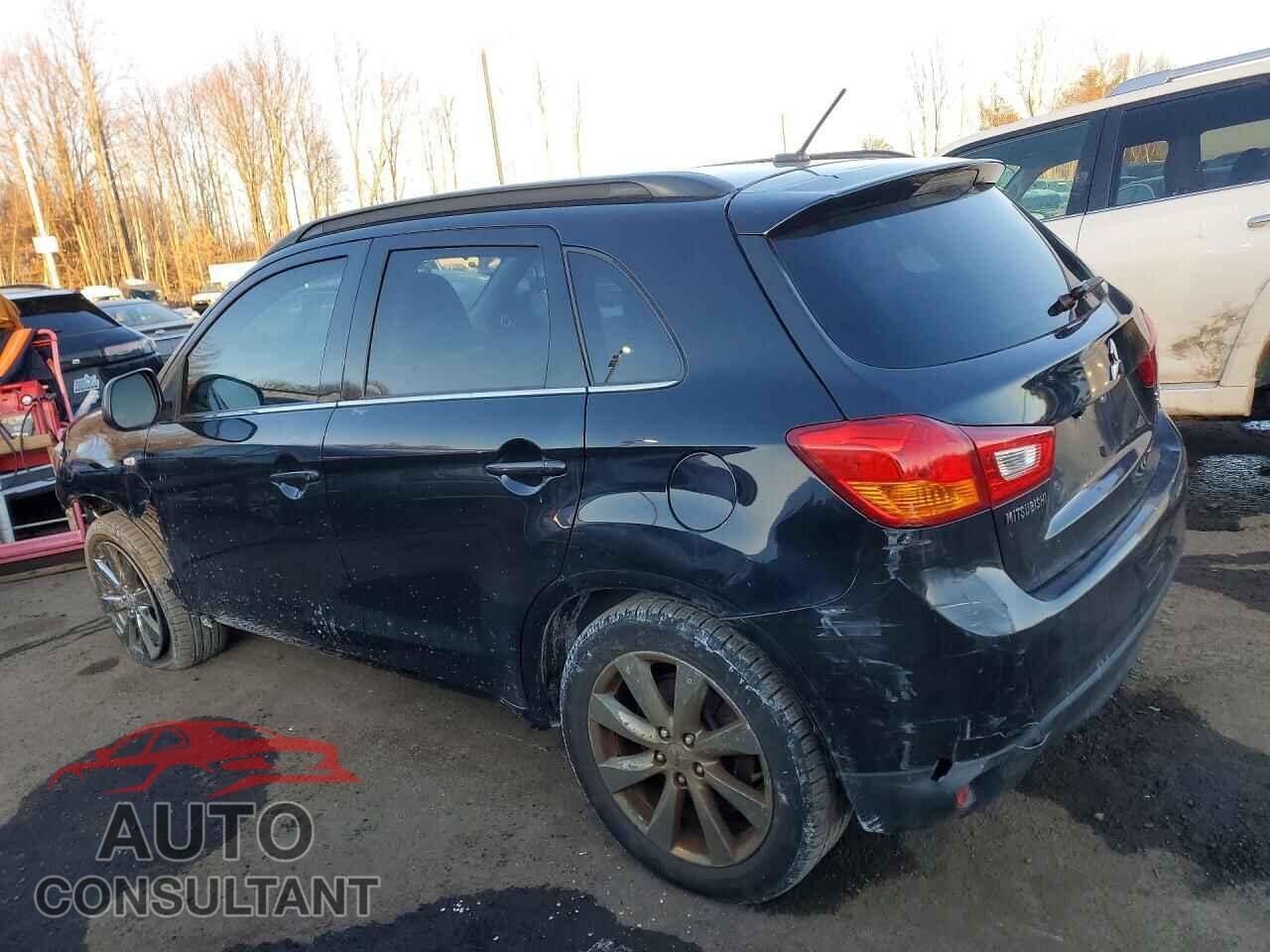 MITSUBISHI OUTLANDER 2013 - 4A4AR5AU5DE018679