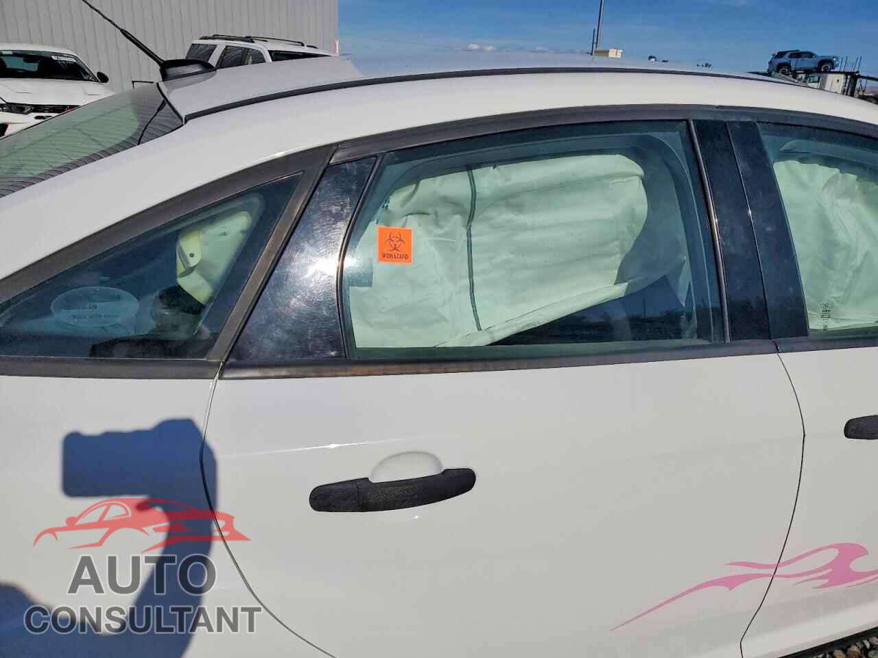 FORD FOCUS 2016 - 1FADP3E28GL399442