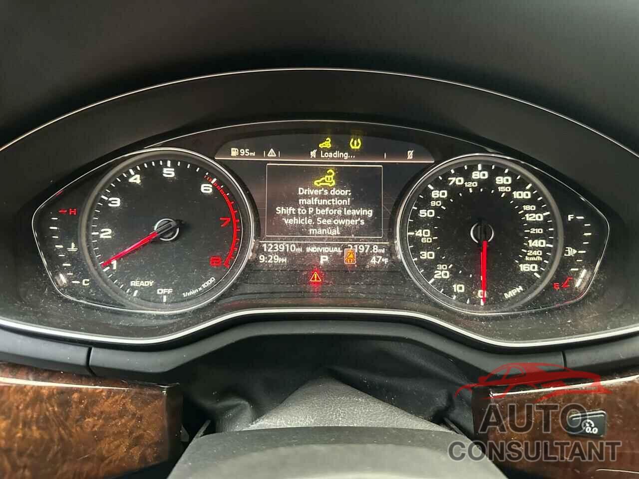AUDI A5 2019 - WAUANCF52KA051357