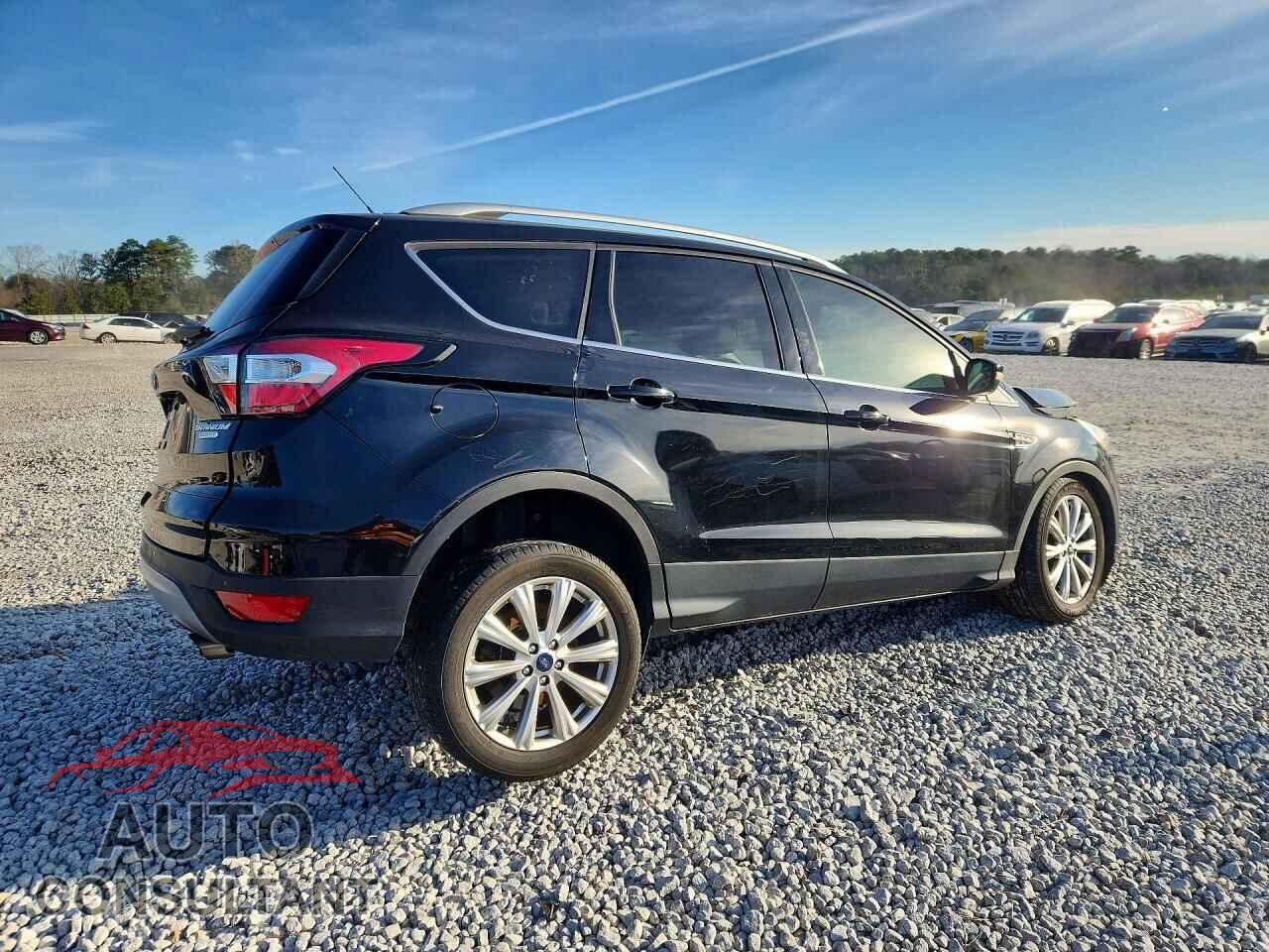 FORD ESCAPE 2017 - 1FMCU0JD5HUC42785