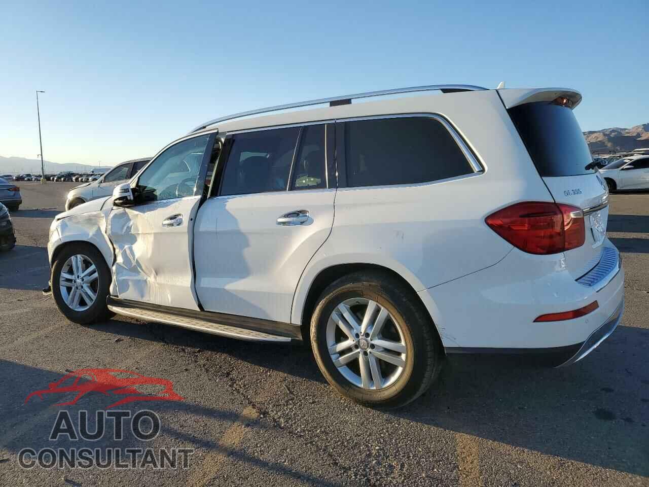 MERCEDES-BENZ GL-CLASS 2015 - 4JGDF2EE9FA514153