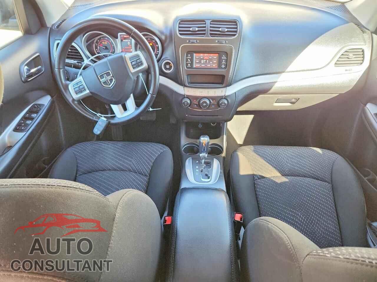 DODGE JOURNEY 2020 - 3C4PDCAB4LT181017